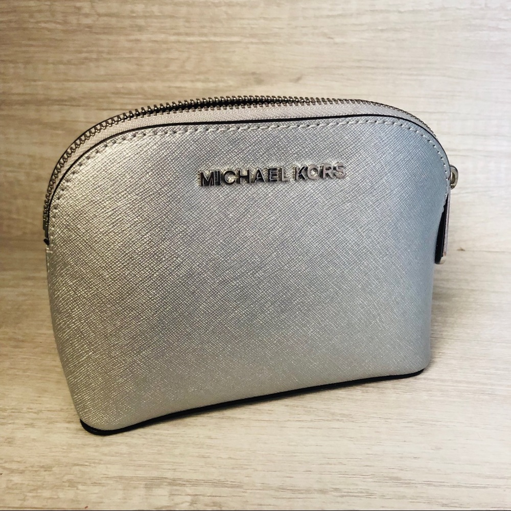 Brand New Michael Kors travel pouch